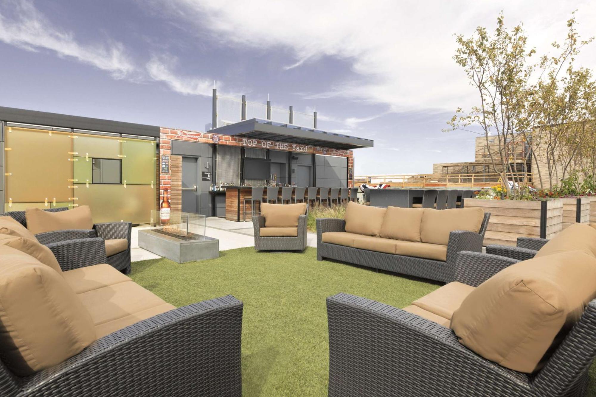 Hampton Inn & Suites Washington, D.C. - Navy Yard Exterior photo